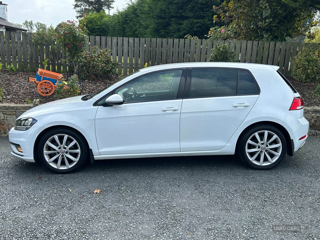 Volkswagen Golf 1.6 Tdi Gt White #5