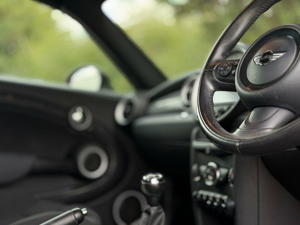 Mini Coupe 1.6 Cooper Euro 5 Red #79