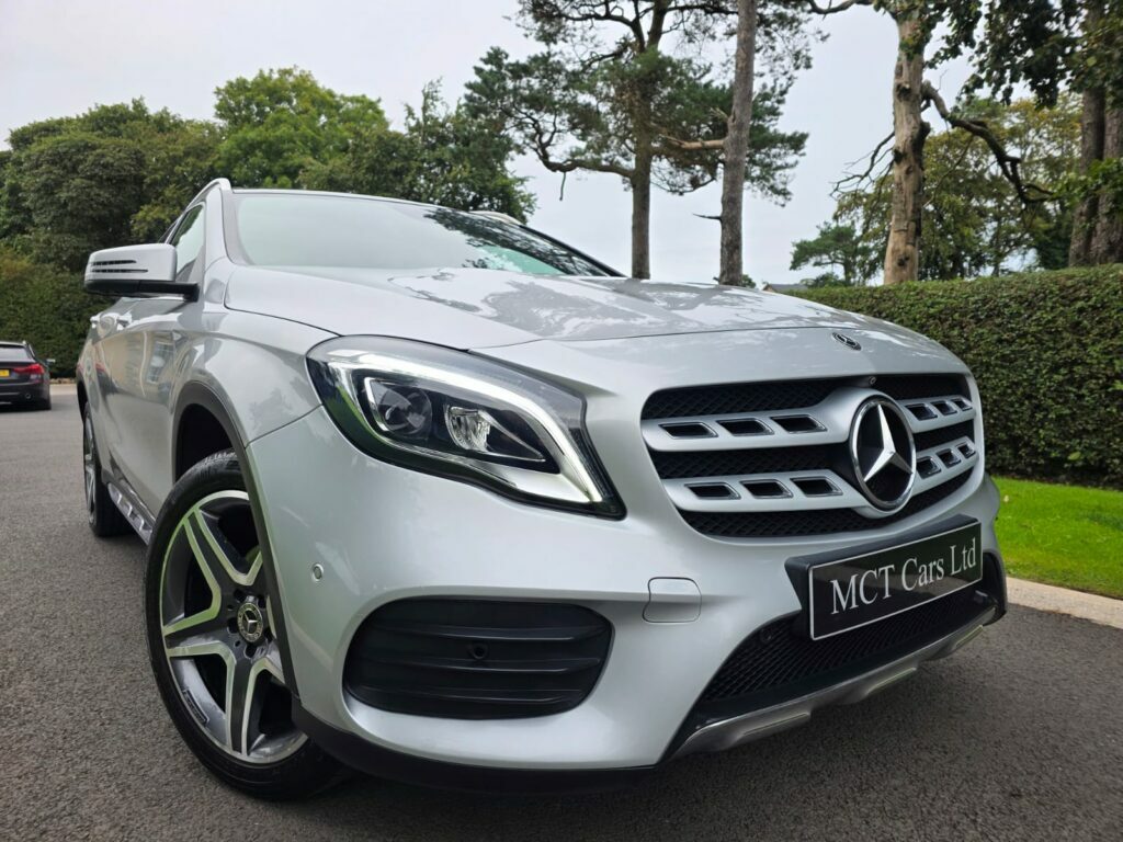 Mercedes-Benz GLA Class Gla 200D Amg Line Premium Plus Pan Roof 3