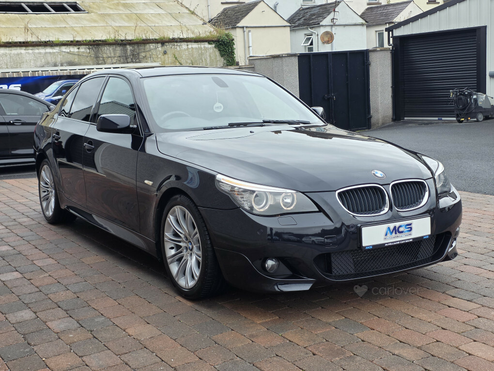BMW 5 Series Black #43