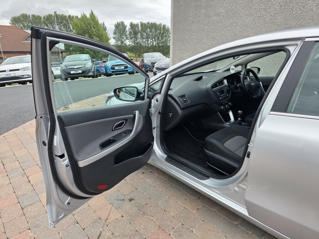 Kia Ceed 1.6 Crdi 2 Sportswagon Euro 6 Ss Silver #9