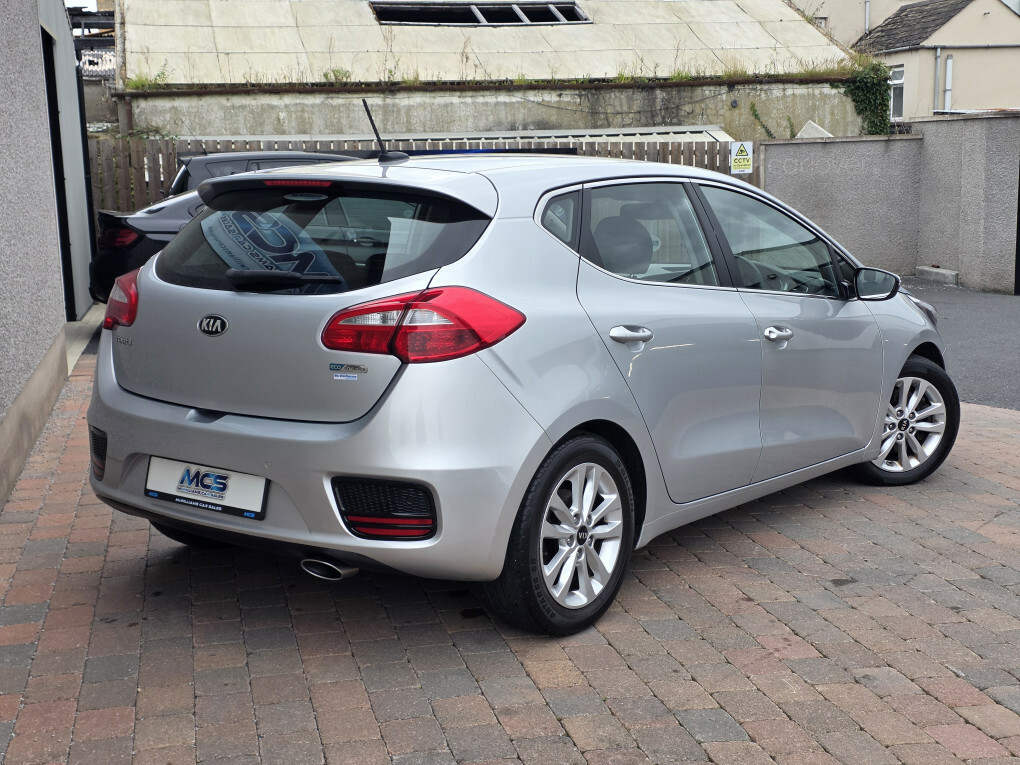 Kia Ceed 2 Isg Crdi #3