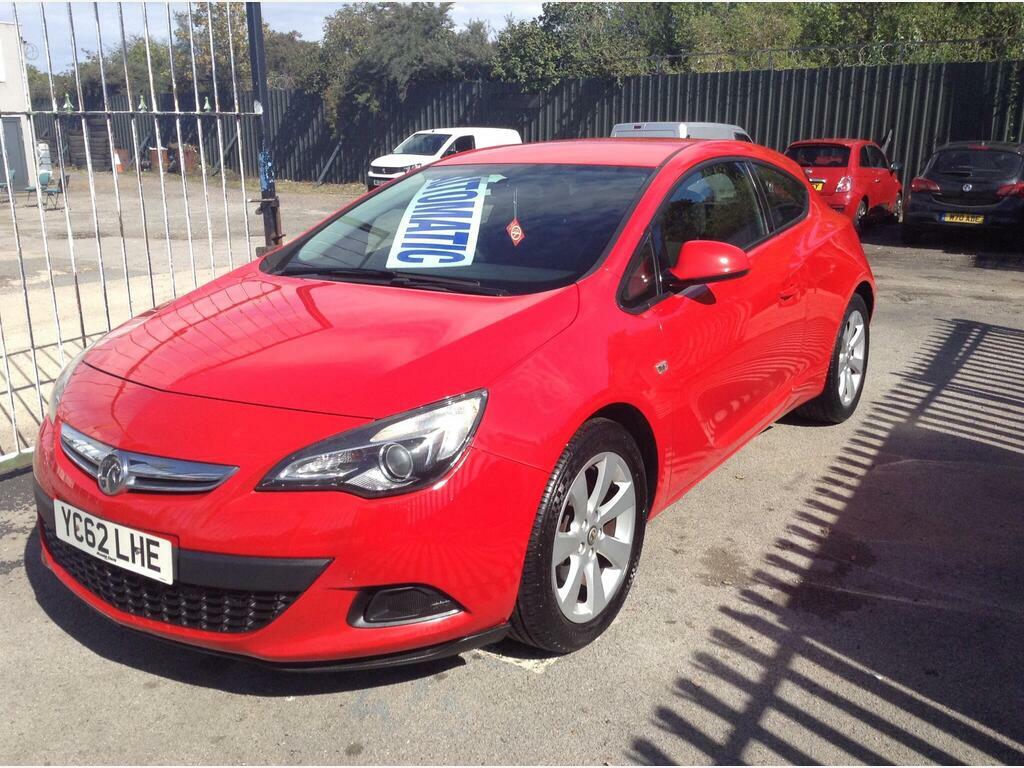 Vauxhall Astra GTC 1.4T Sport Euro 5 Red #3