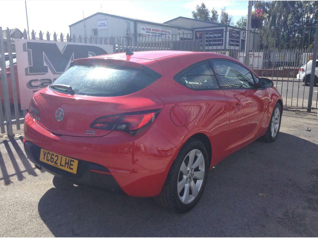 Vauxhall Astra GTC 1.4T Sport Euro 5 Red #6