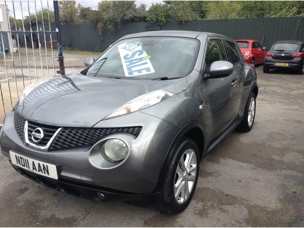 Nissan Juke Acenta Black #3