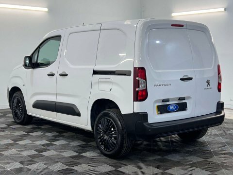 Peugeot Partner 1.5 Partner Professional White #5
