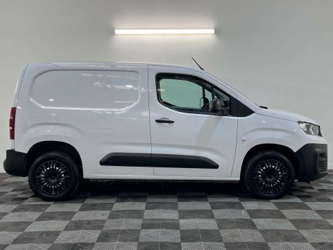 Peugeot Partner 1.5 Partner Professional White #2