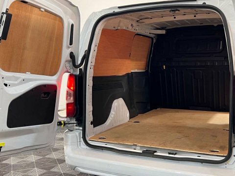 Vauxhall Combo L2 Pro 1.5 100Ps 2300 Euro6  #35