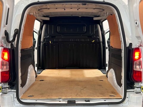 Vauxhall Combo L2 Pro 1.5 100Ps 2300 Euro6  #31