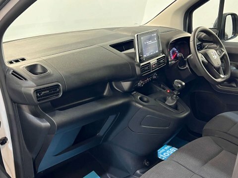 Vauxhall Combo L2 Pro 1.5 100Ps 2300 Euro6  #29