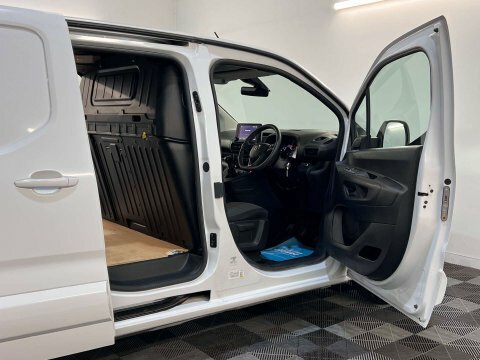 Vauxhall Combo L2 Pro 1.5 100Ps 2300 Euro6  #8