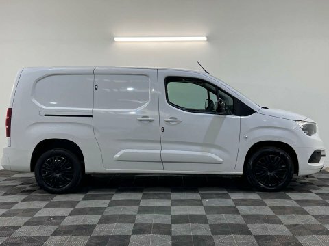 Vauxhall Combo 1.5 Combo 2300 White #2