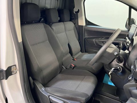 Vauxhall Combo L2 Pro 1.5 100Ps 2300 Euro6  #12