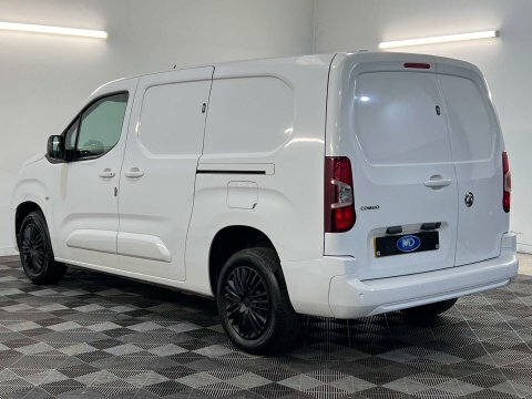Vauxhall Combo 1.5 Combo 2300 White #5