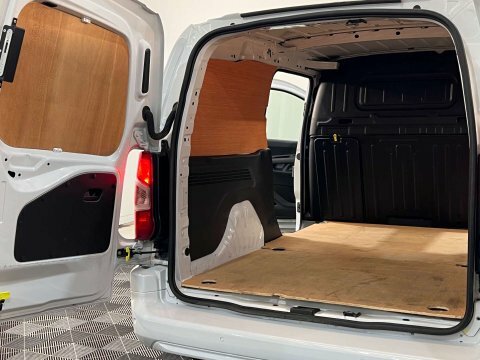Vauxhall Combo L2 Pro 1.5 100Ps 2300 Euro6  #34