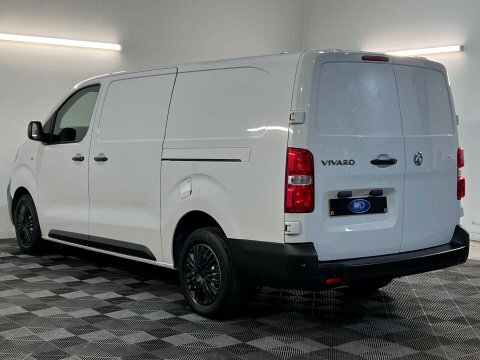 Vauxhall Vivaro 1.5 Vivaro F2900 White #5