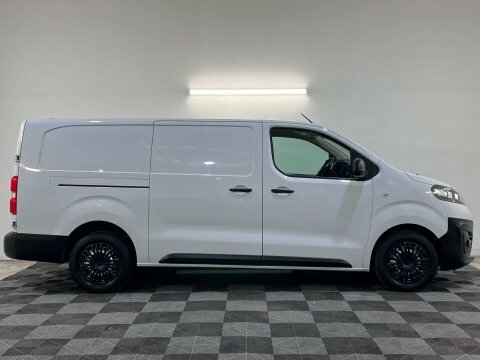 Vauxhall Vivaro 1.5 Vivaro F2900 White #2
