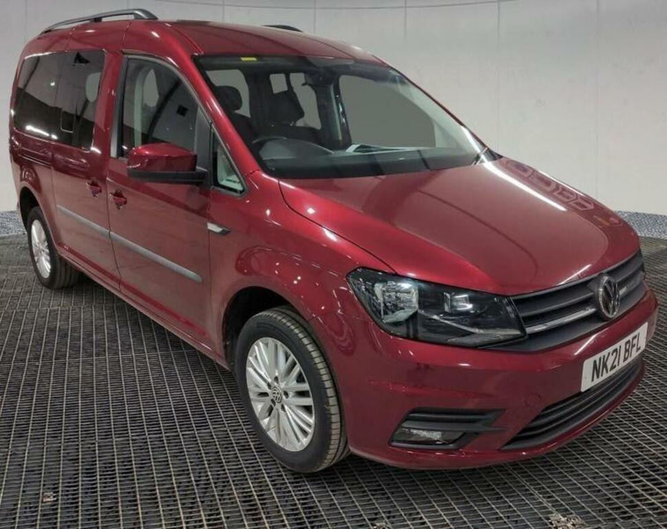 Volkswagen Caddy Maxi Life 2.0 Tdi Dsg Euro 6 Ss Red