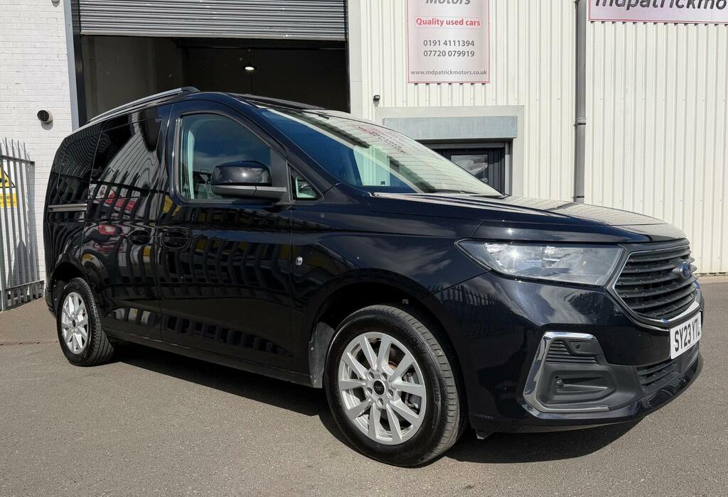 Ford Tourneo Connect 2.0 Ecoblue Titanium Euro 6 Ss Black