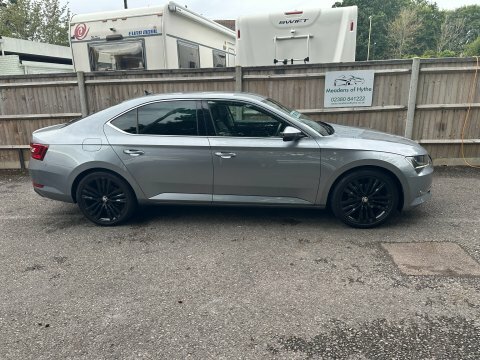 Skoda Superb Se L Executive Grey #3