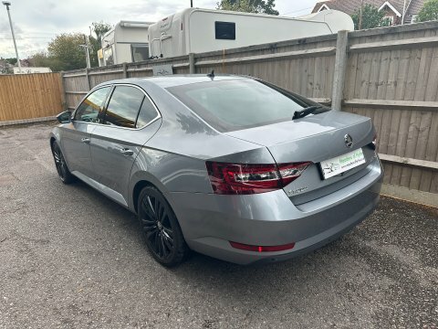 Skoda Superb Se L Executive Grey #6