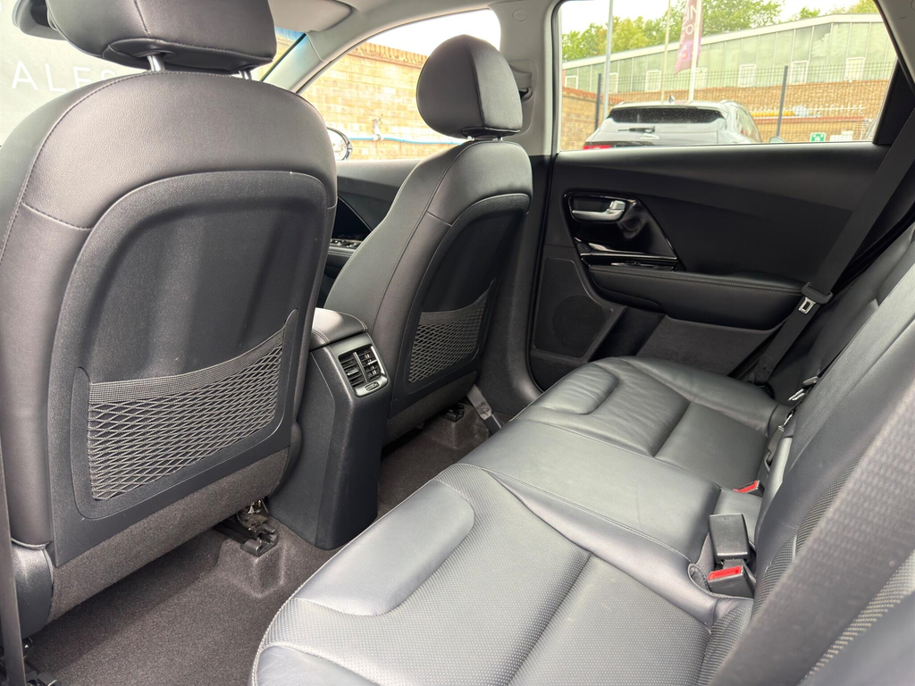 Kia e-Niro 1.6 Gdi 8.9Kwh 3 Grey #45