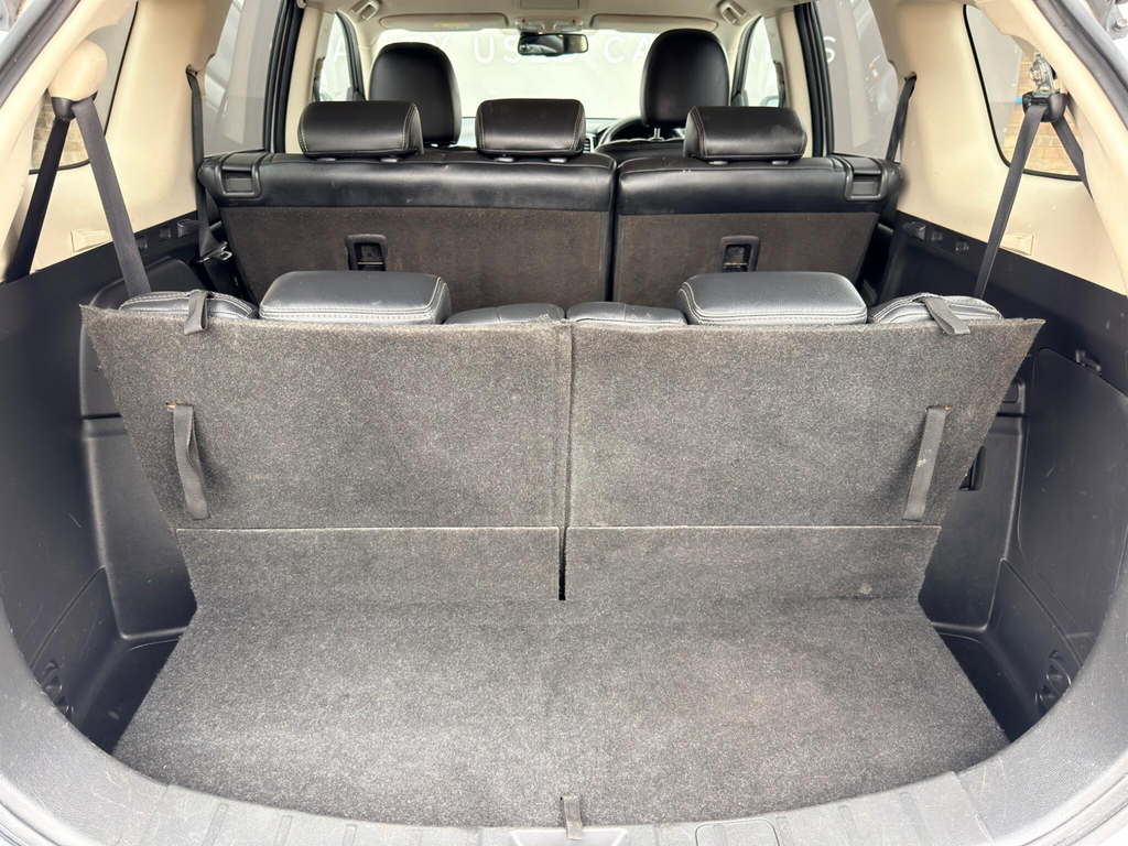 Mitsubishi Outlander  Black #19