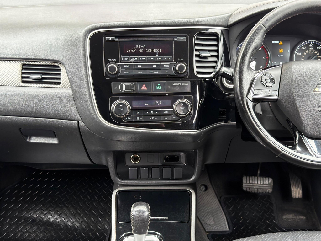 Mitsubishi Outlander  Black #30