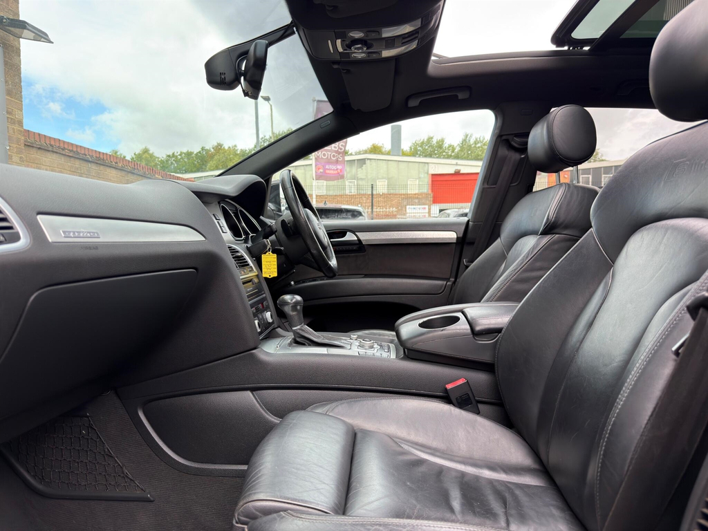 Audi Q7 3.0L Tdi Quattro S Line Plus 245 Bhp Grey #51