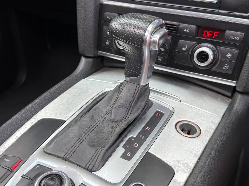 Audi Q7 3.0L Tdi Quattro S Line Plus 245 Bhp Grey #49