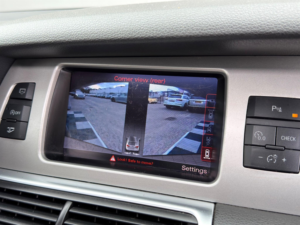 Audi Q7 3.0L Tdi Quattro S Line Plus 245 Bhp Grey #39