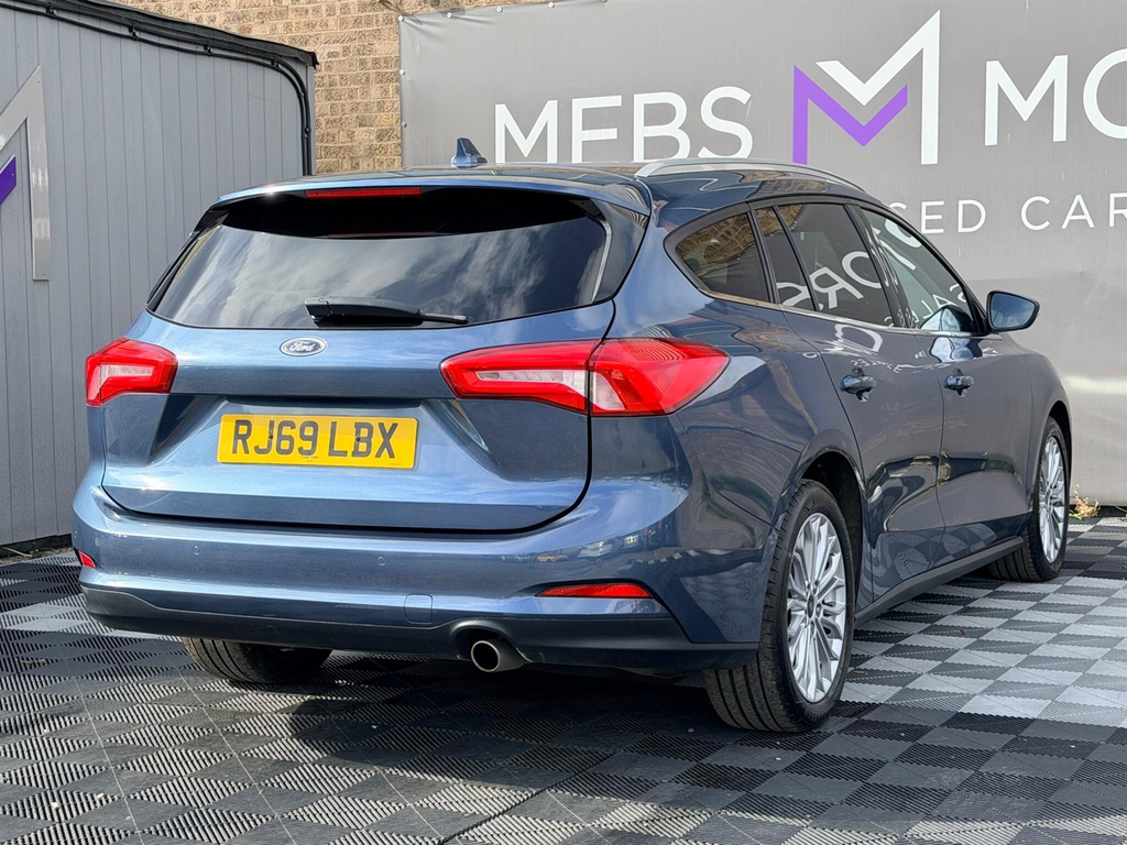 Ford Focus 1.0T Ecoboost Vignale Euro 6 Ss Black #20