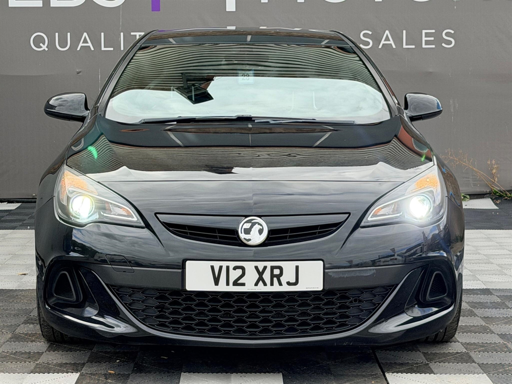 Vauxhall Astra GTC 2.0T Vxr Euro 5 Ss #3