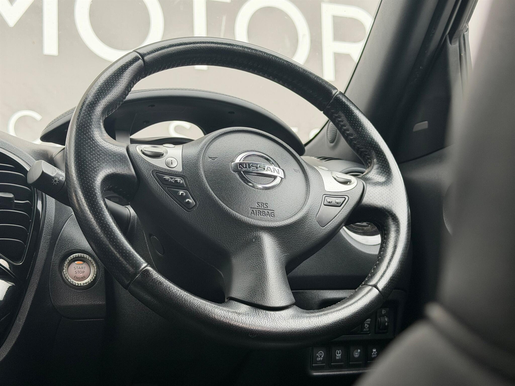 Nissan Juke 1.6 N-connecta Xtronic 117 Bhp White #44