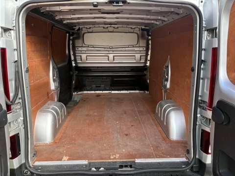 Renault Trafic 2020 20 Sl28 Silver #4