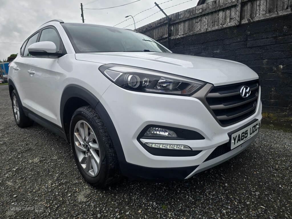 Hyundai Tucson 1.7 Crdi Blue Drive Se Nav 2Wd White