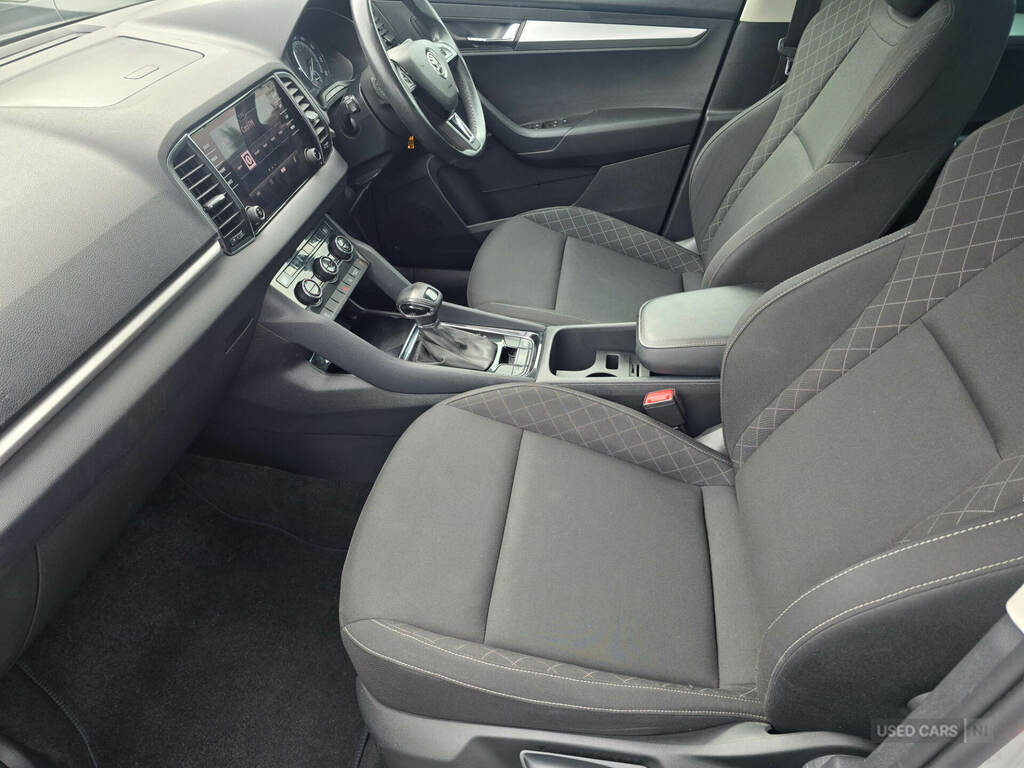 Skoda Karoq 1.6 Tdi Se Dsg Grey #6