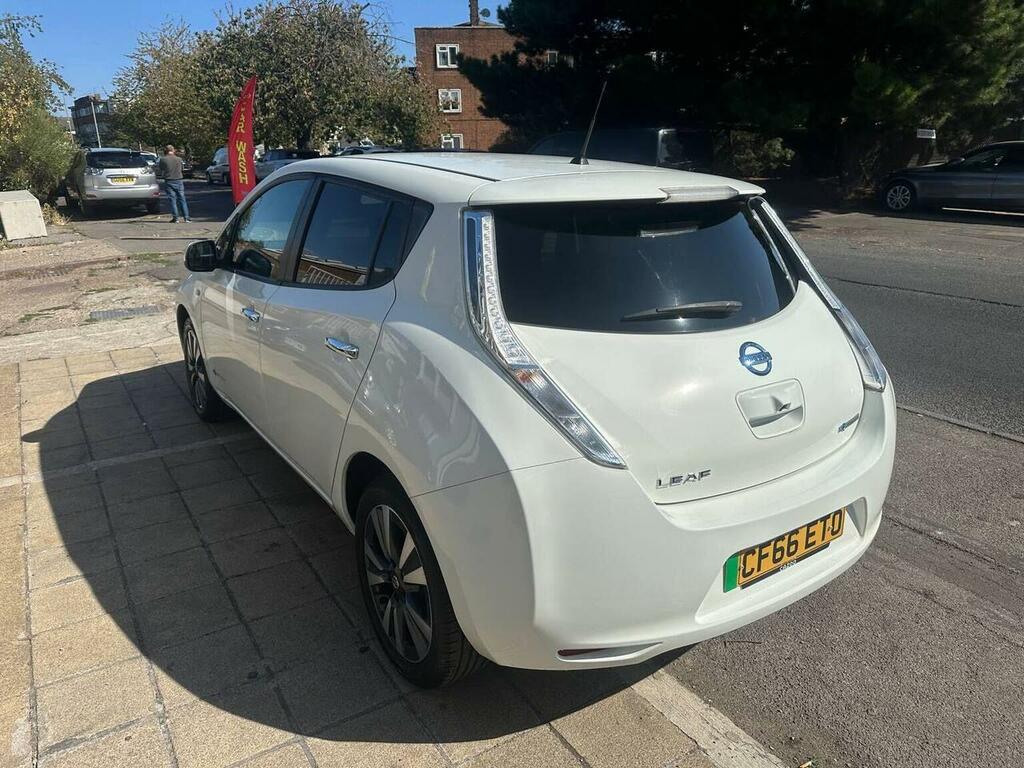 Nissan Leaf Hatchback 30Kwh Tekna 201766 CF66ETO White #6