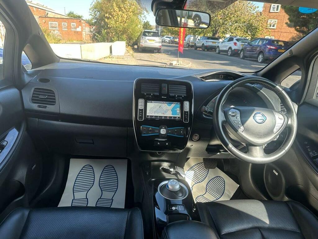Nissan Leaf Hatchback 30Kwh Tekna 201766 CF66ETO White #2
