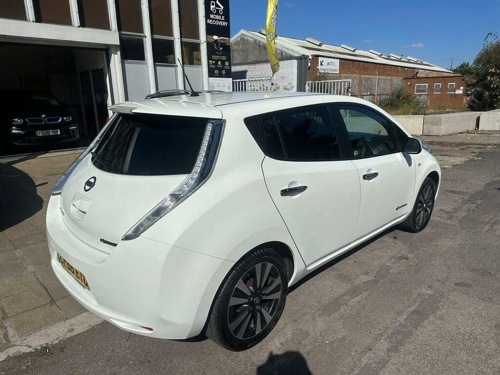 Nissan Leaf Hatchback 30Kwh Tekna 201766 CF66ETO White #4