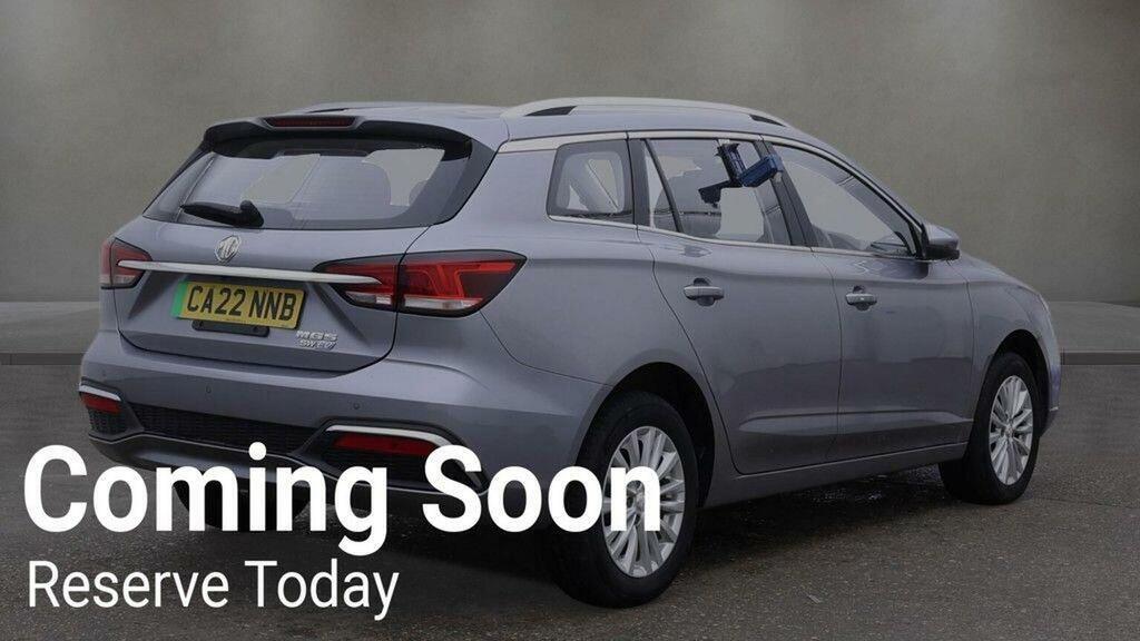MG MG5 Estate 61.1Kwh Exclusive Long Range 2022 Silver #2