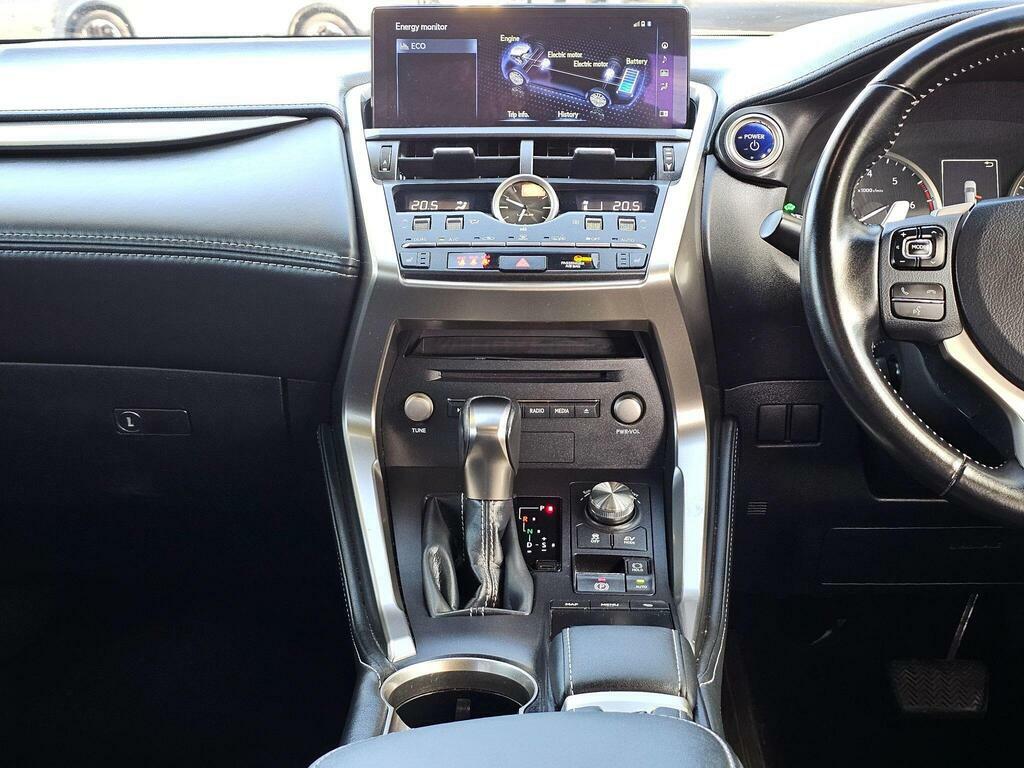 Lexus NX 300H 2.5 Sport Cvt Premium Nav Black #42