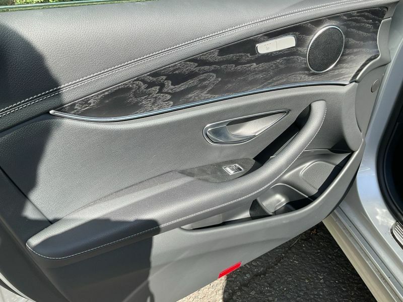 Mercedes-Benz E Class 2.0 E300d Black #31