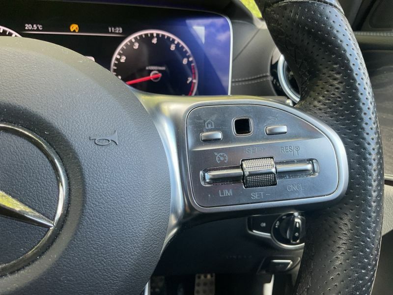 Mercedes-Benz E Class 2.0 E300d Black #41