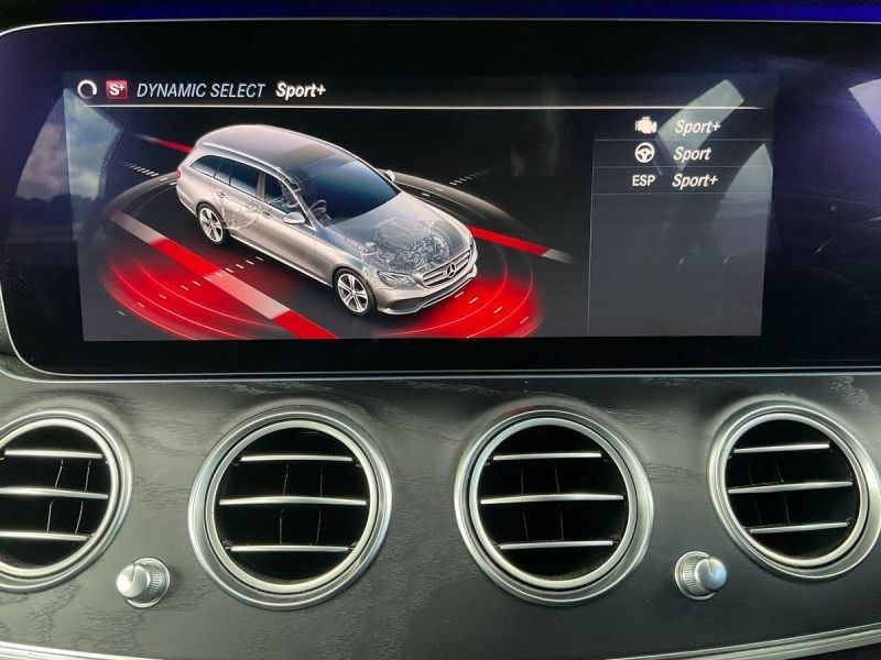 Mercedes-Benz E Class 2.0 E300d Black #46