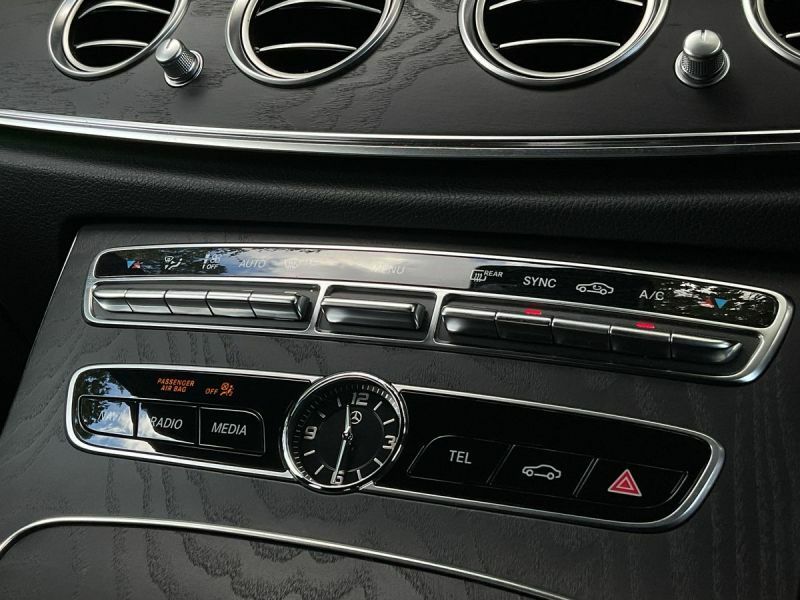Mercedes-Benz E Class 2.0 E300d Black #56