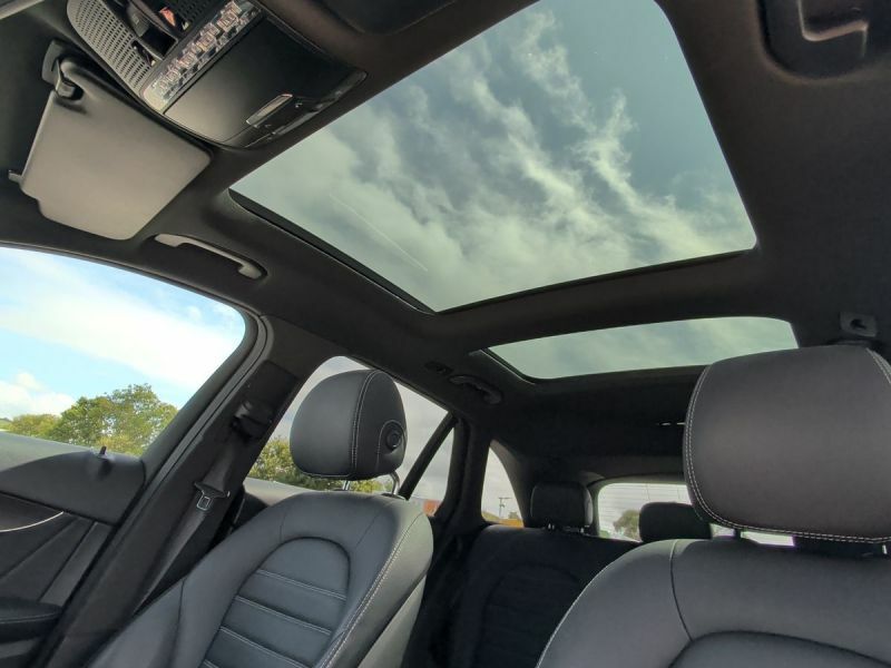Mercedes-Benz GLC Class Automatic White #37