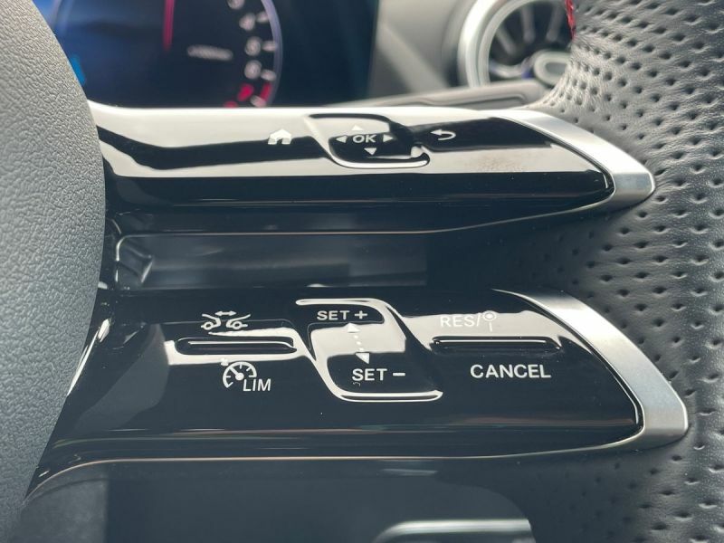 Mercedes-Benz GLA Class Suv Black #33
