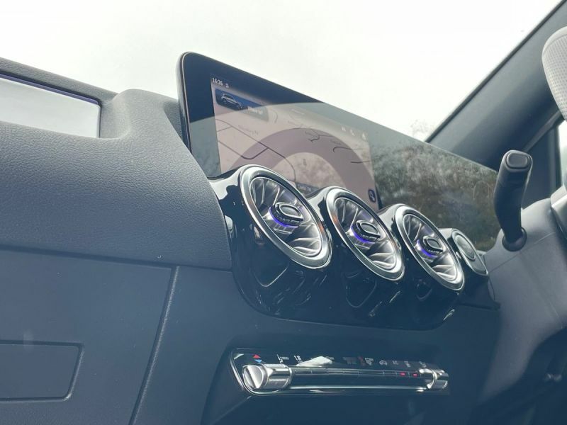 Mercedes-Benz GLA Class Suv Black #43