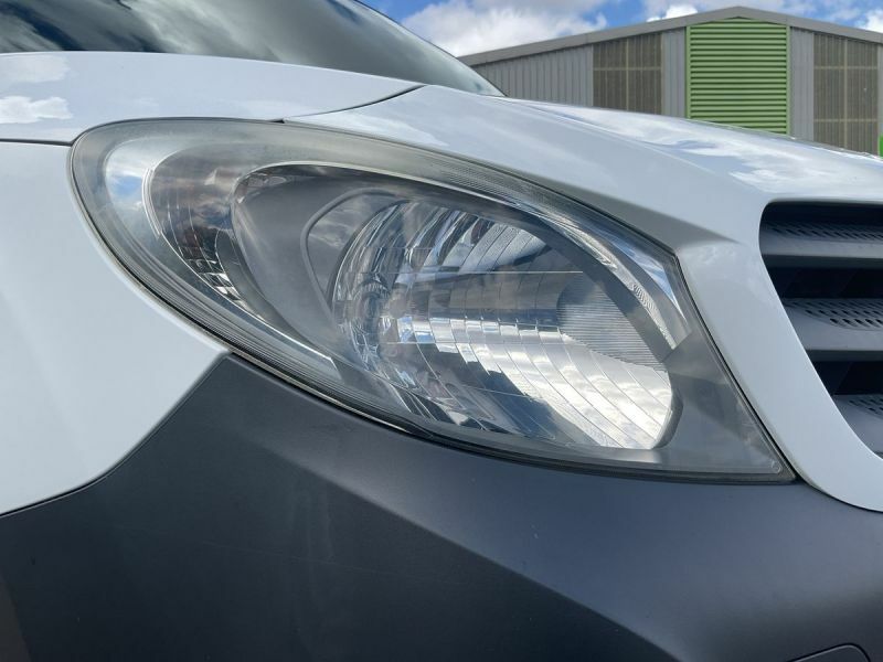 Mercedes-Benz CITAN Panel Van White #24